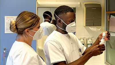 Nurse from Cameroon at work